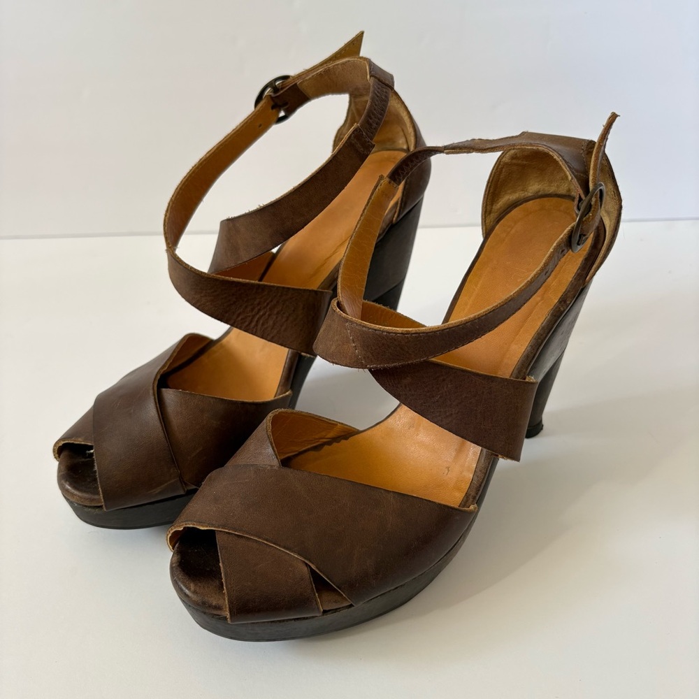 COCLICO Peeptoe Ankle Strap Leather Wedge Wooden Heel Sandals Brown‎ 38 Resort